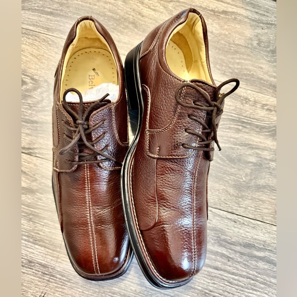 Belvedere Leather Men's Loafers NWOT. Very soft shoe. Comfort walker